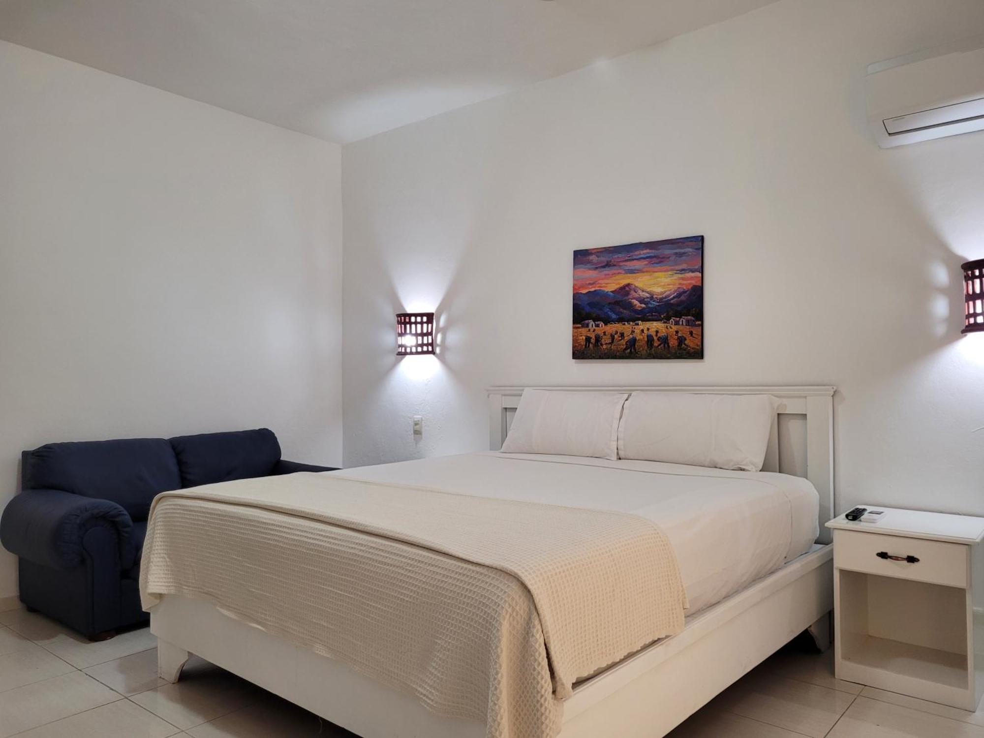 Drake Bolivar Santo Domingo Exterior photo